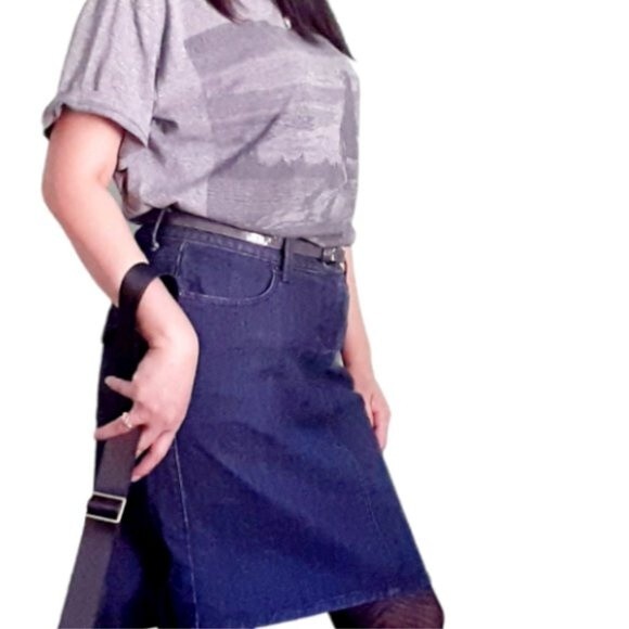 New York & Company Womens Dark Blue Denim Mini Skirts W29 18"Length Size 4 - Picture 4 of 9